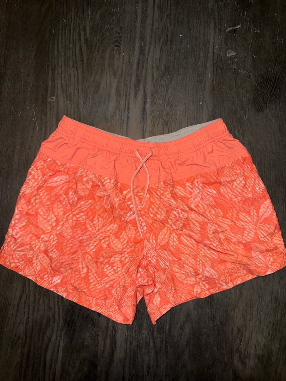 Small Columbia Shorts with back zipper pocket